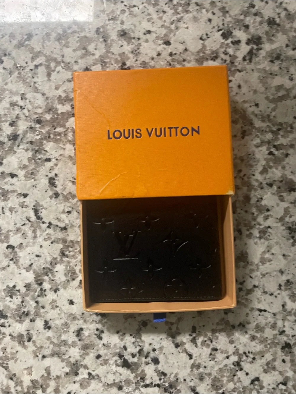 Louis Vuitton Men's Black Embossed Monogram Wallet damaged box two for 80$